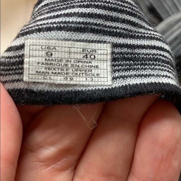 Sanuk Black White Striped  Yoga May Sandal -Sz 9. FFT0524C - Picture 5 of 5